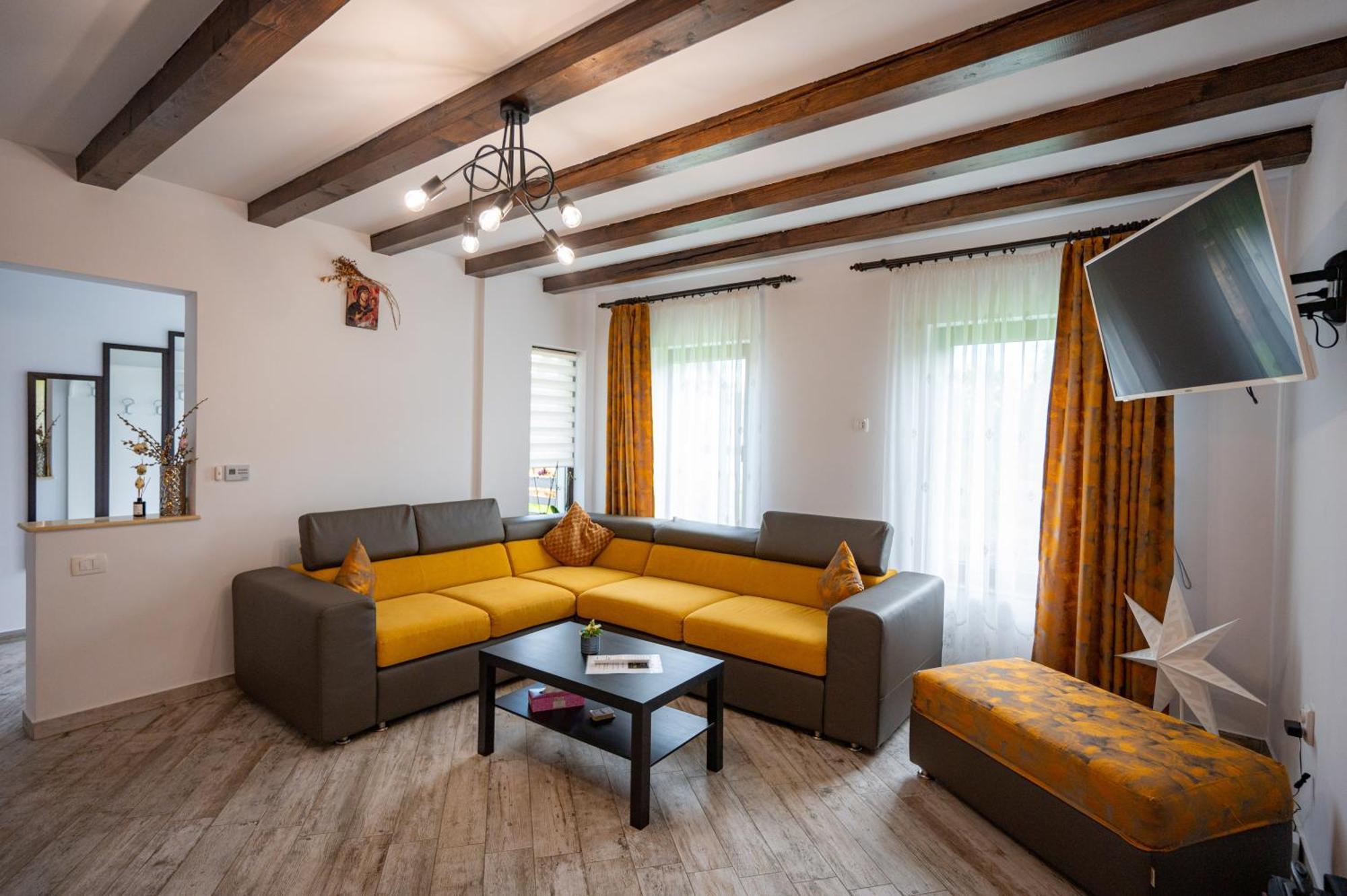 Viila To Villa Bertea Kültér fotó