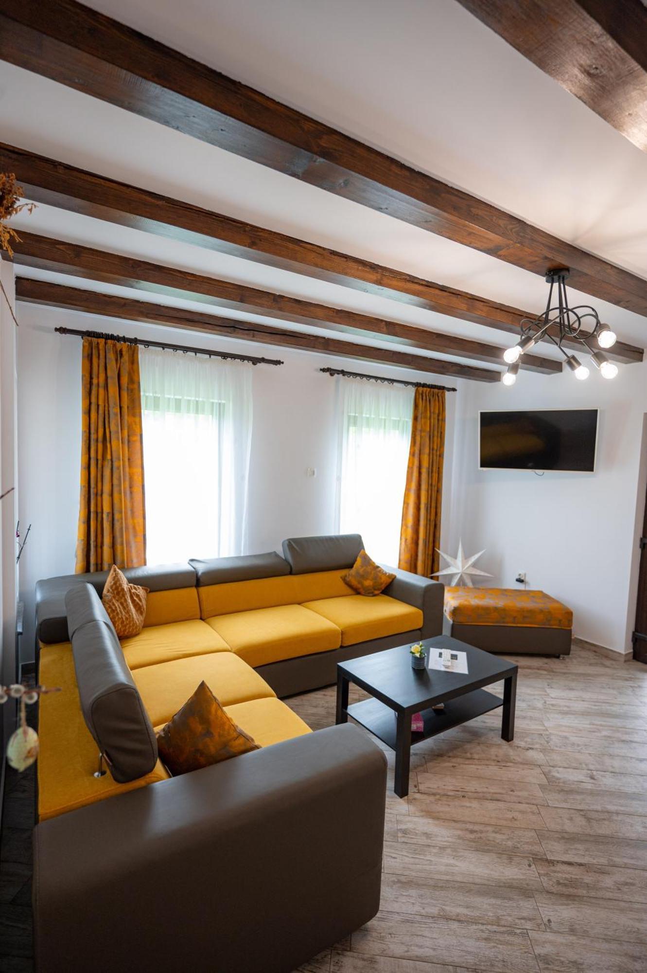 Viila To Villa Bertea Kültér fotó